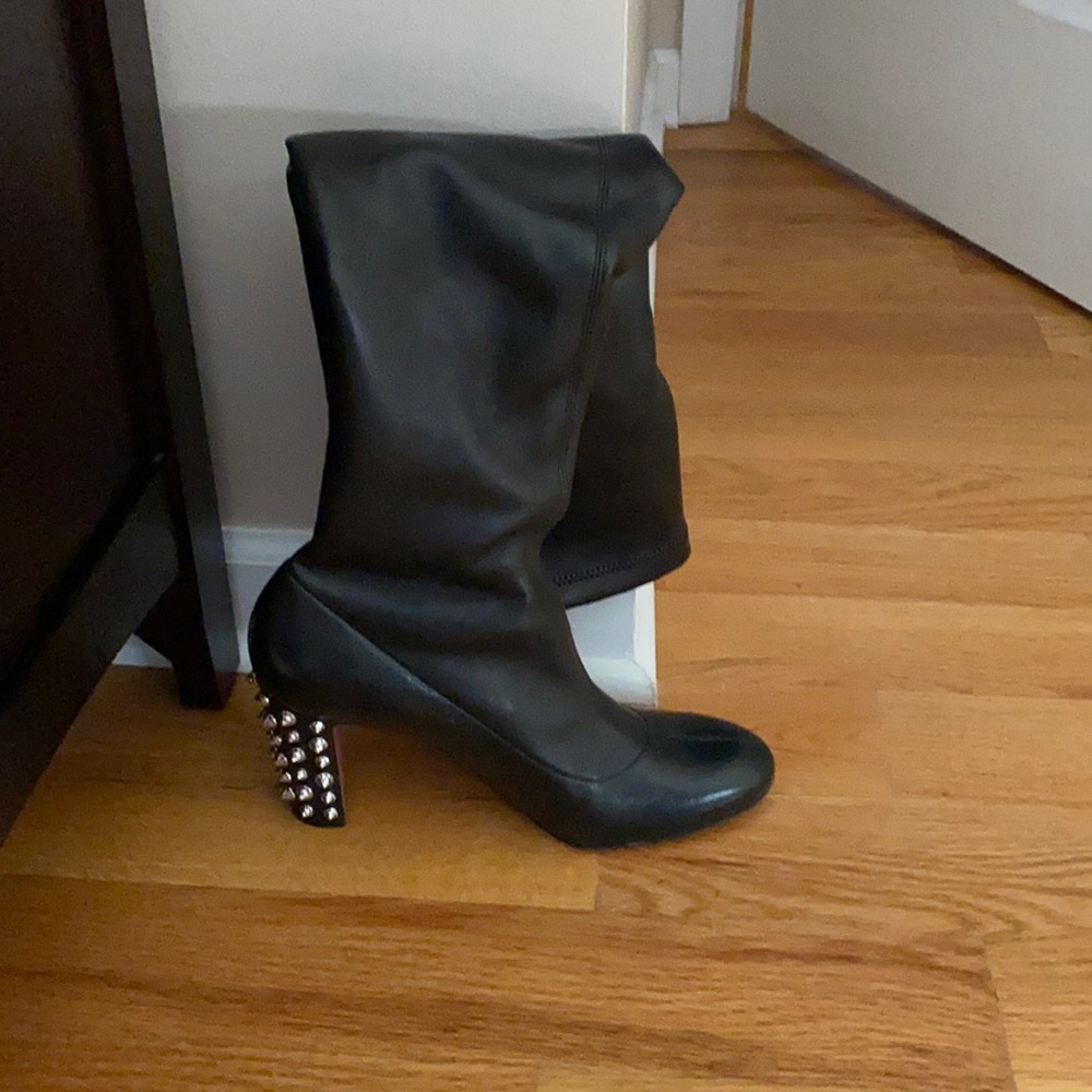 Christian Louboutin 85 nappa stretch